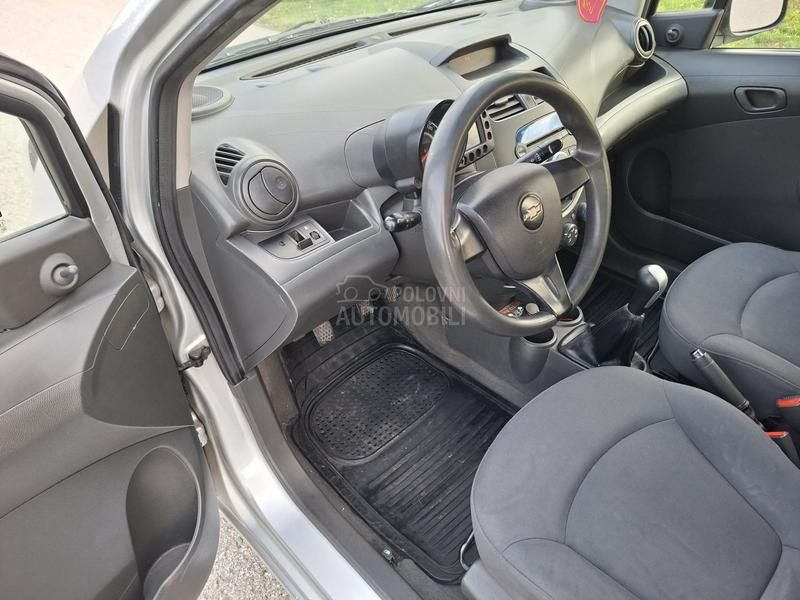Chevrolet Spark 1.0