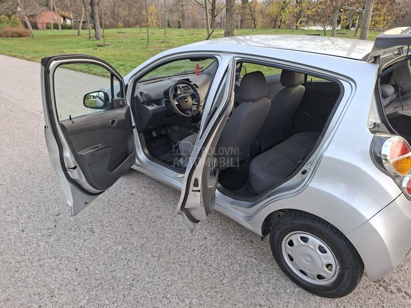 Chevrolet Spark 1.0