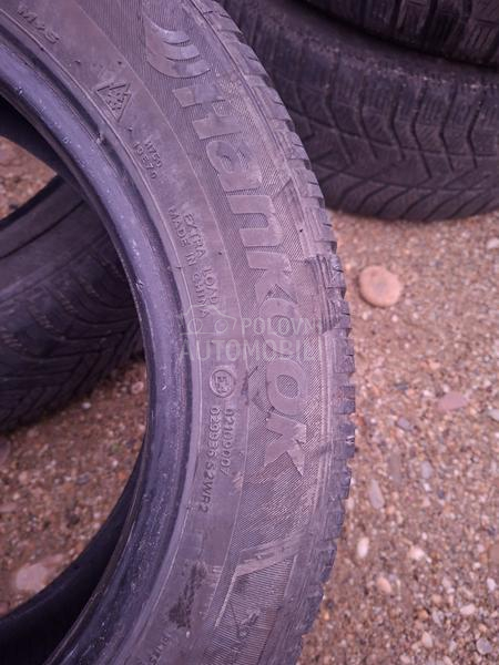 Hankook 185/60 R15 Zimska