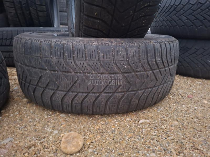Pirelli 205/55 R16 Zimska