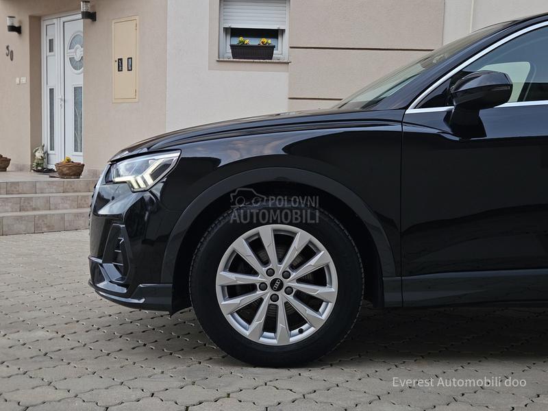 Audi Q3 35TDi/SB/BLACK EDIT