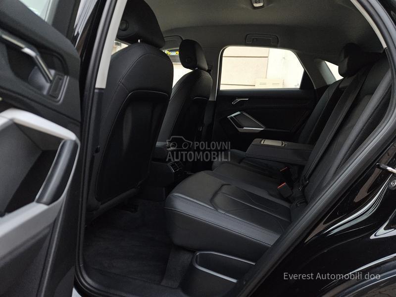 Audi Q3 35TDi/SB/BLACK EDIT