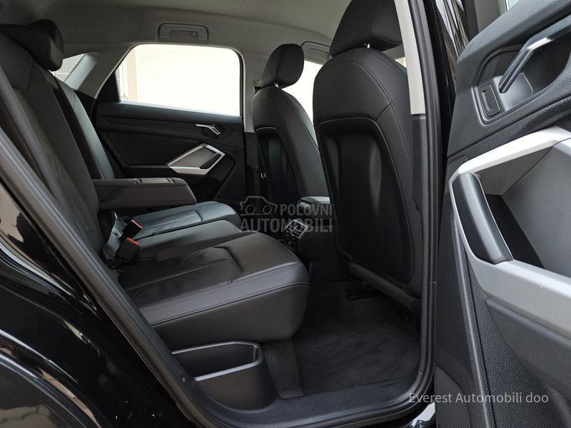 Audi Q3 35TDi/SB/BLACK EDIT