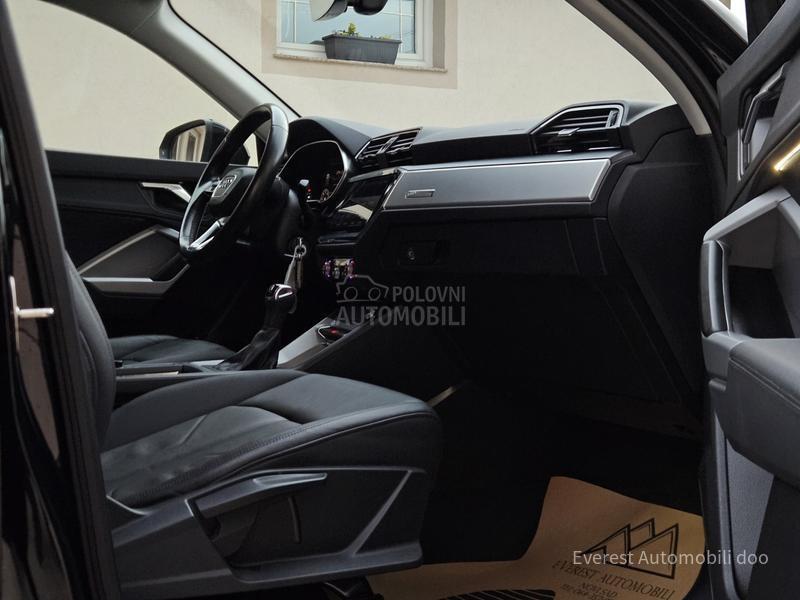 Audi Q3 35TDi/SB/BLACK EDIT