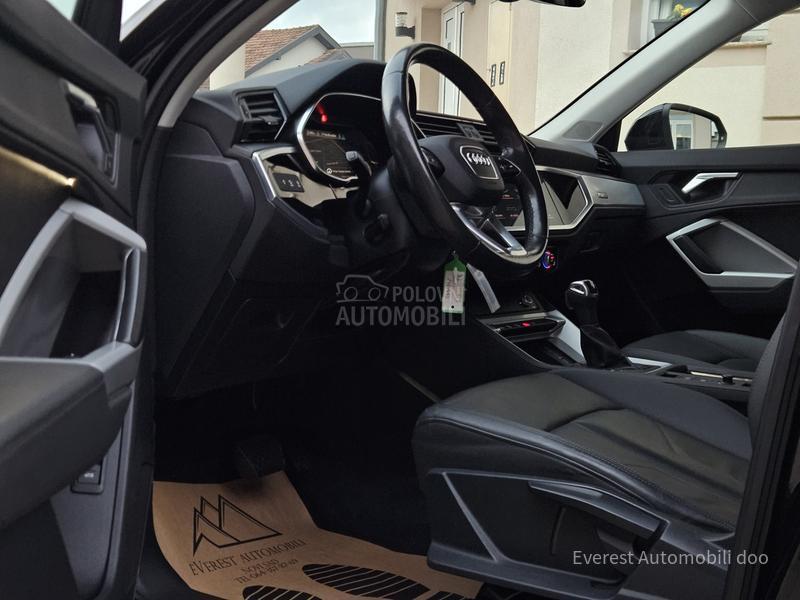 Audi Q3 35TDi/SB/BLACK EDIT