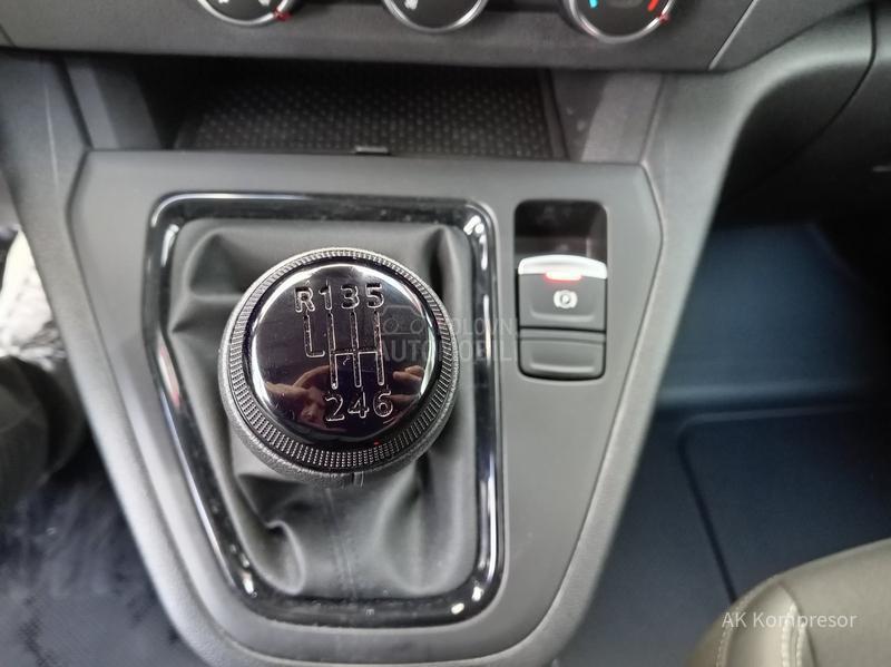 Nissan Townstar N1 5 sedišta 1.3 TCe 130