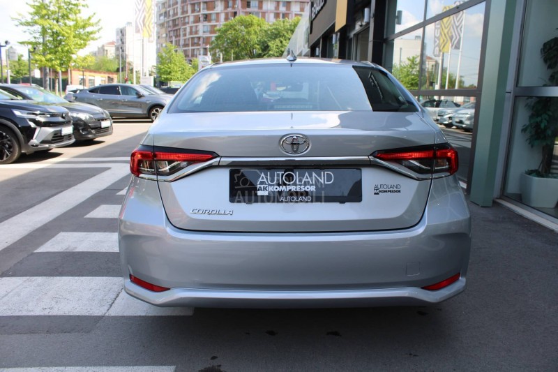 Toyota Corolla 1.5 Luna