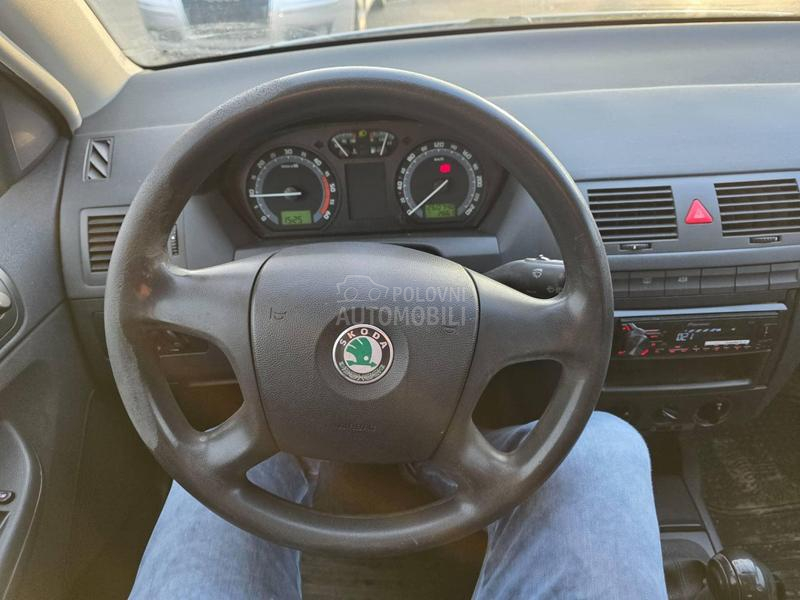 Škoda Fabia 1.4tdi REGIS/SERVI S