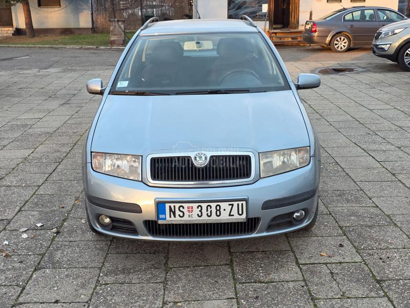 Škoda Fabia 1.4tdi REGIS/SERVI S