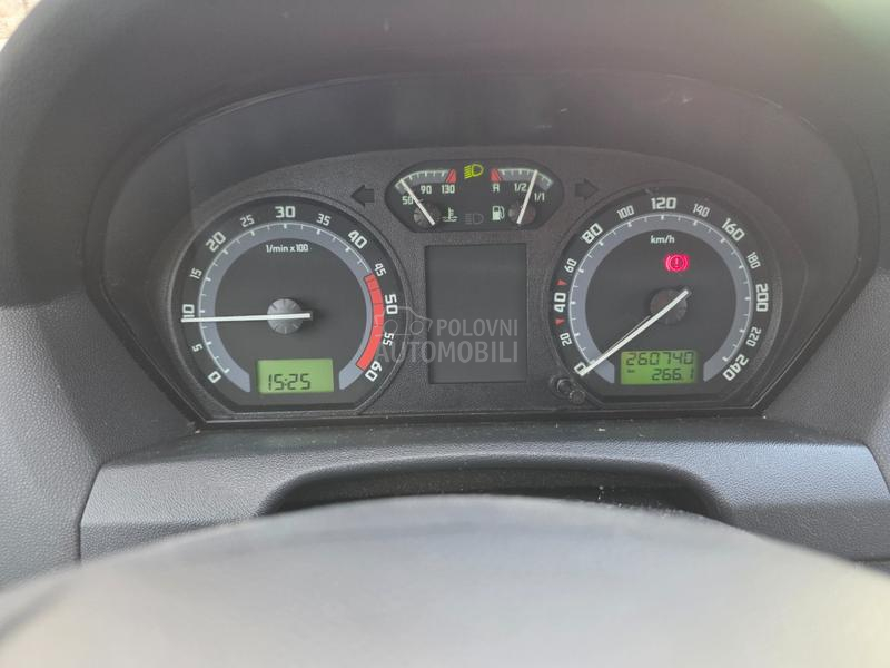 Škoda Fabia 1.4tdi REGIS/SERVI S
