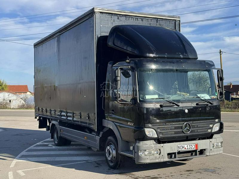 Mercedes Benz atego 822
