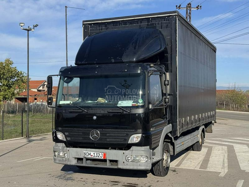 Mercedes Benz atego 822