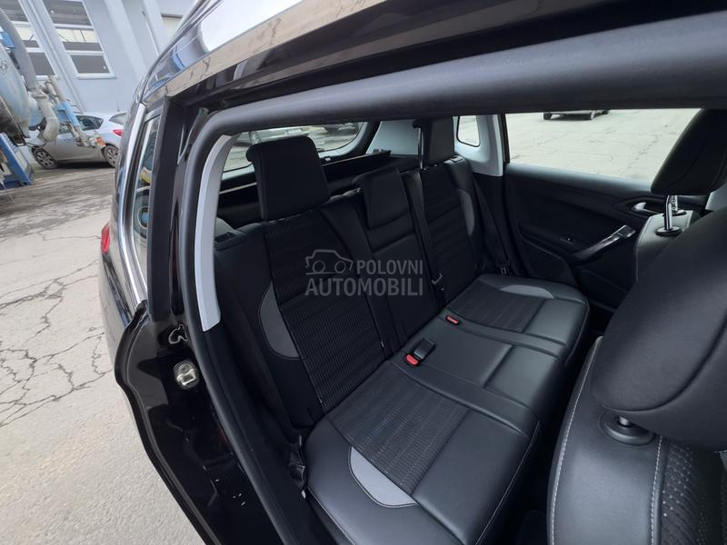 Peugeot 2008 1.6 eHDI Allure