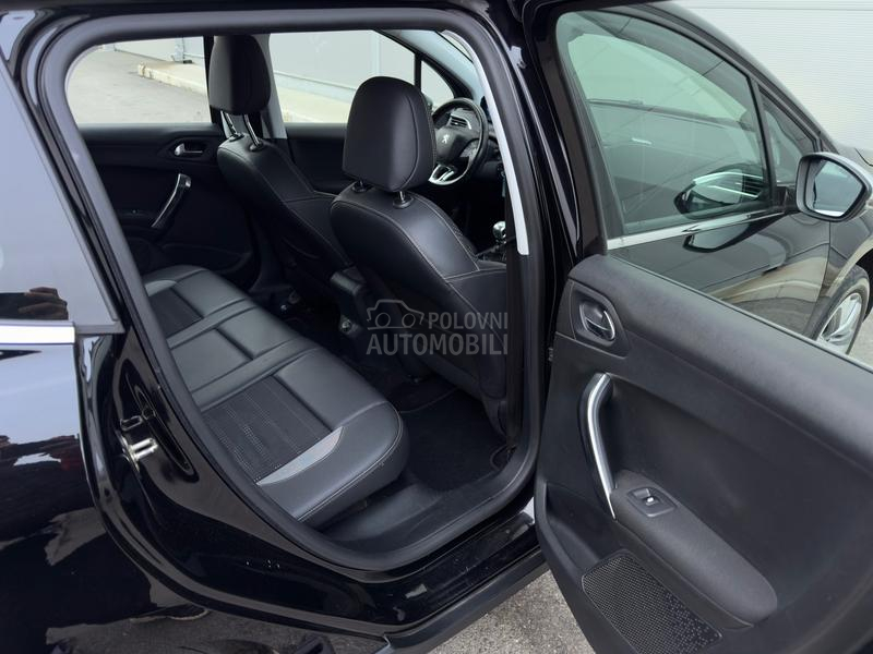 Peugeot 2008 1.6 eHDI Allure