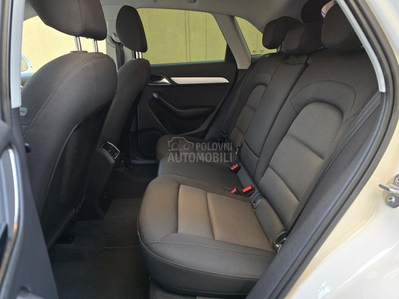 Audi Q3 2.0TDI QUATTRO Stron