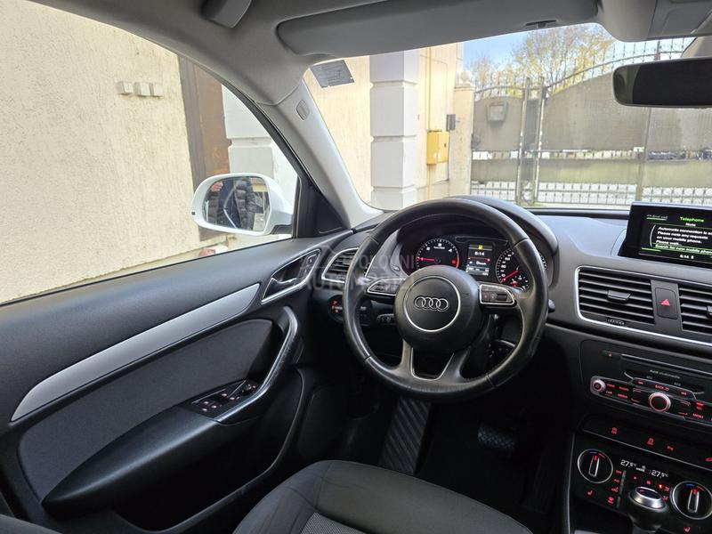 Audi Q3 2.0TDI QUATTRO Stron