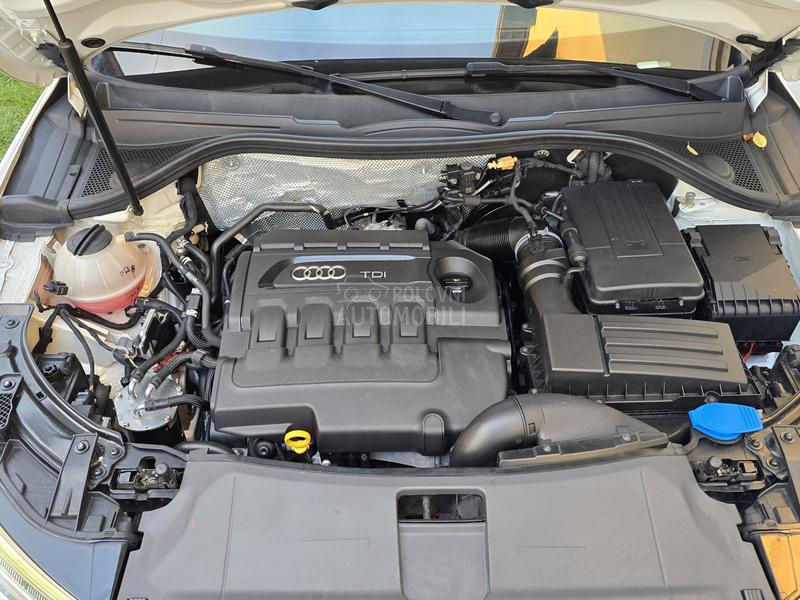 Audi Q3 2.0TDI QUATTRO Stron