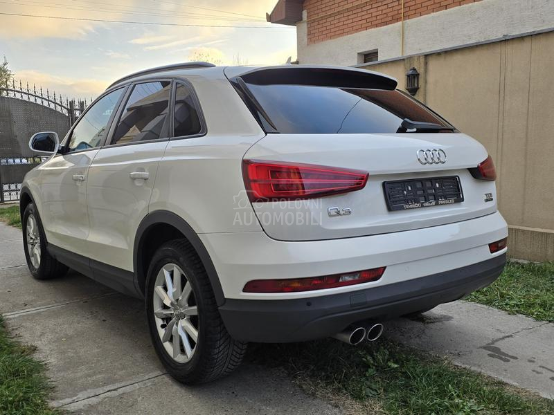 Audi Q3 2.0TDI QUATTRO Stron