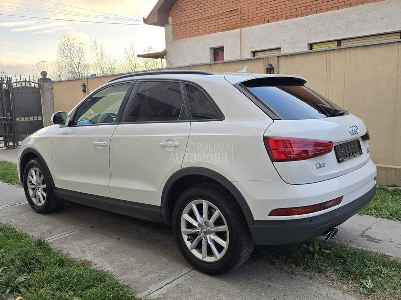 Audi Q3 2.0TDI QUATTRO Stron
