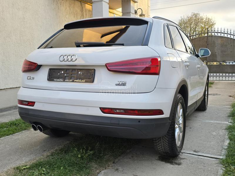 Audi Q3 2.0TDI QUATTRO Stron