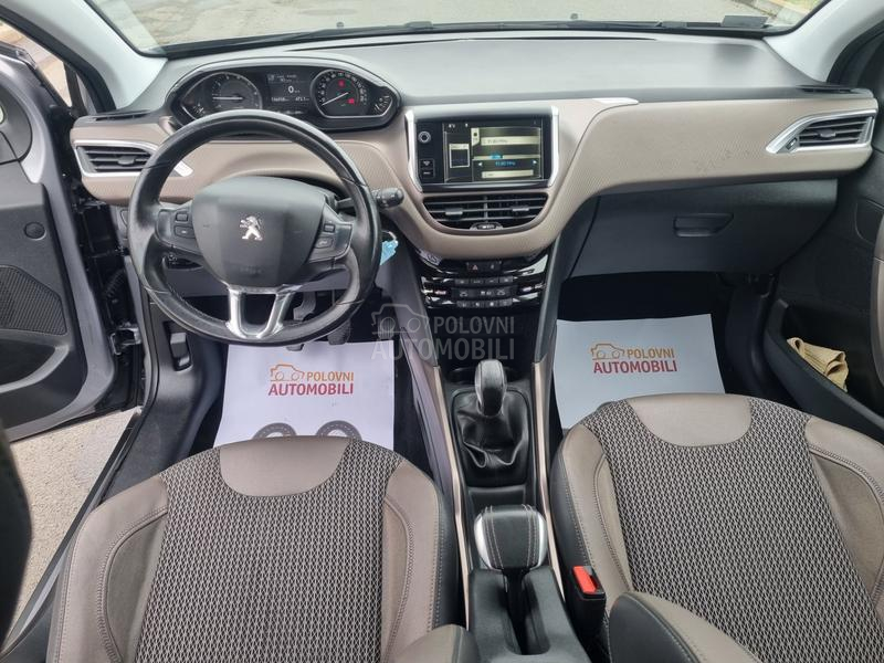 Peugeot 2008 ALLURE