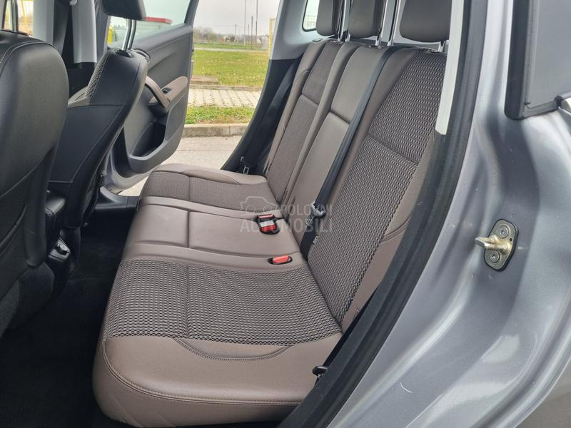 Peugeot 2008 ALLURE