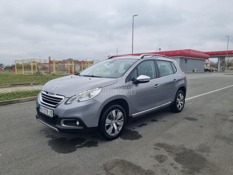 Peugeot 2008 ALLURE