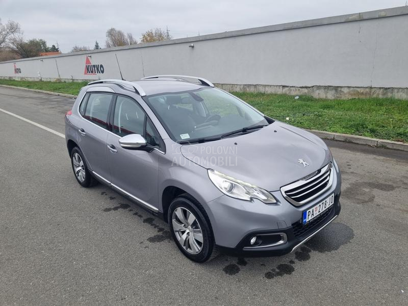 Peugeot 2008 ALLURE