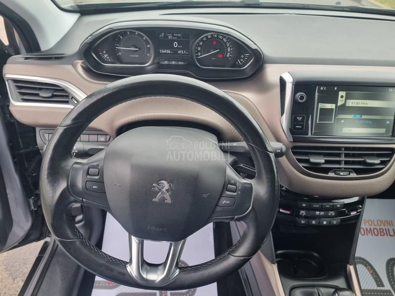 Peugeot 2008 ALLURE