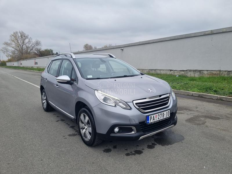 Peugeot 2008 ALLURE