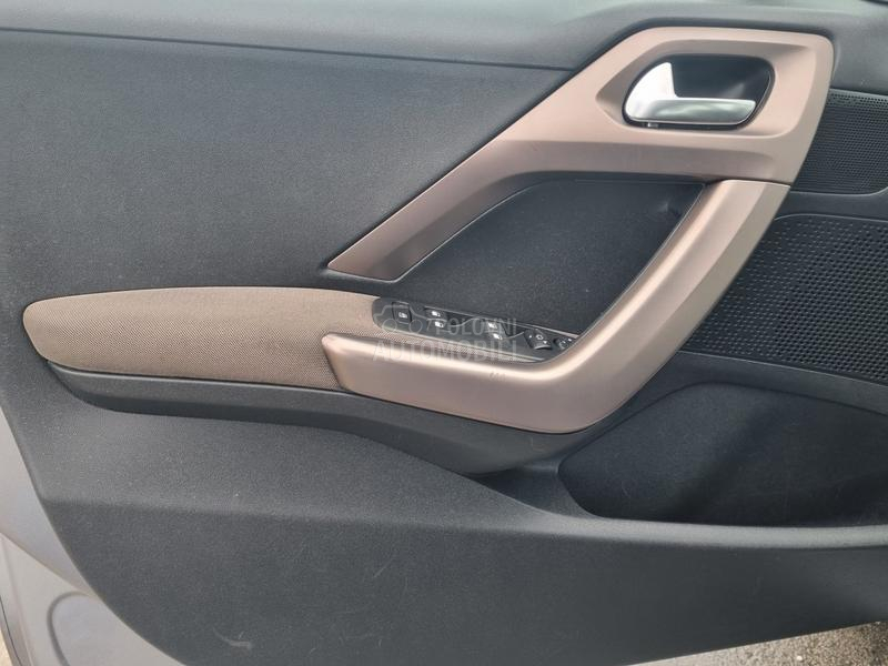 Peugeot 2008 ALLURE