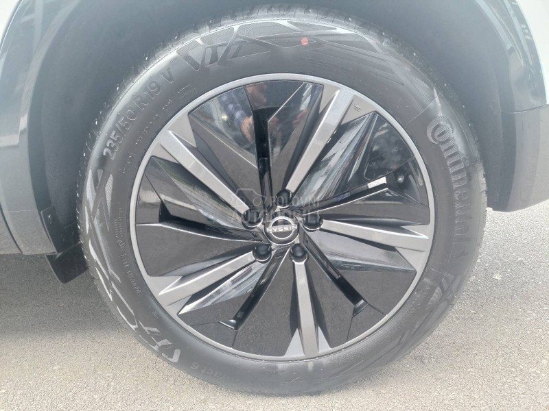 Nissan Qashqai 1.3CVT 158 4WD TEKNA