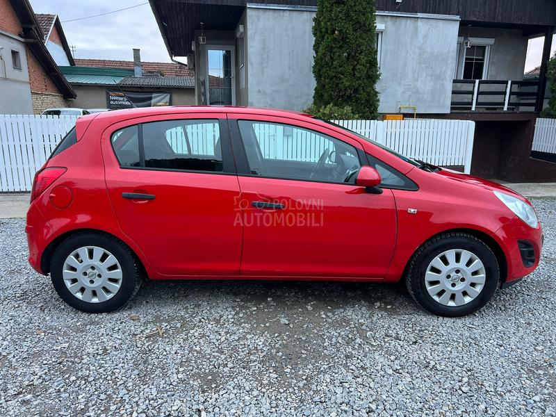 Opel Corsa D 