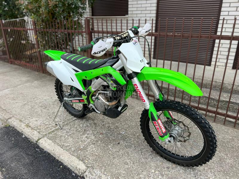 Kawasaki Kxf