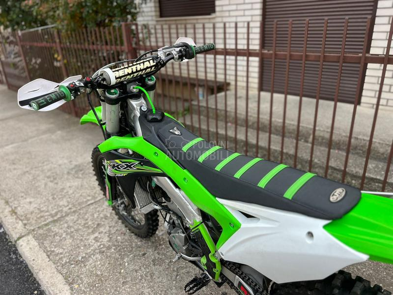 Kawasaki Kxf
