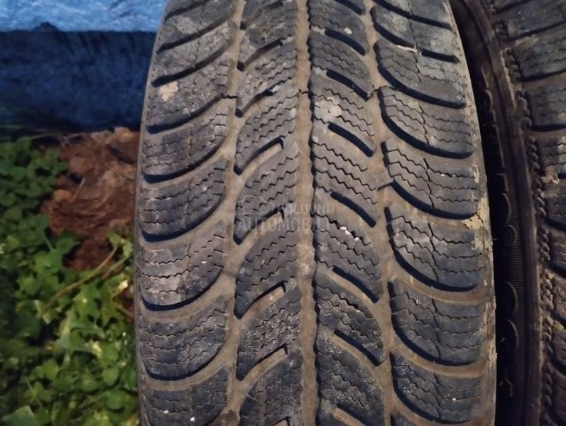 Sava 185/60 R15 Zimska