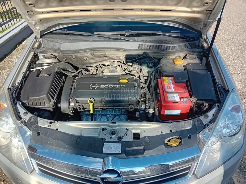 Opel Astra H restyling