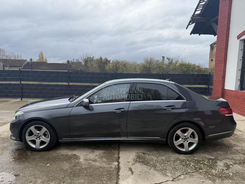 Mercedes Benz E 200 
