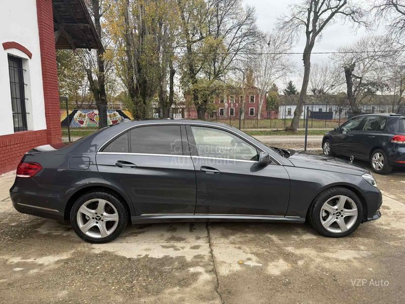 Mercedes Benz E 200 