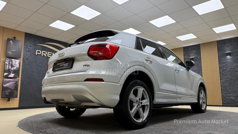 Audi Q2 //1.4 TFSI//KAM/NOV