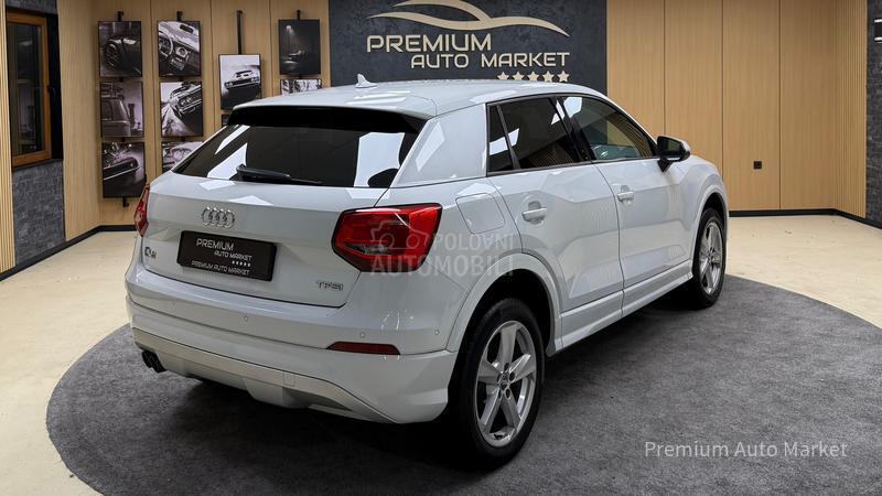 Audi Q2 //1.4 TFSI//KAM/NOV