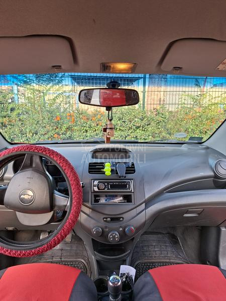 Chevrolet Spark 1.0L