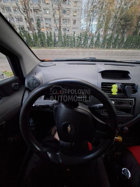 Chevrolet Spark 1.0L