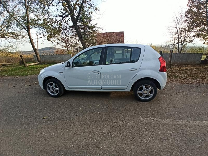 Dacia Sandero 1.6 MPI