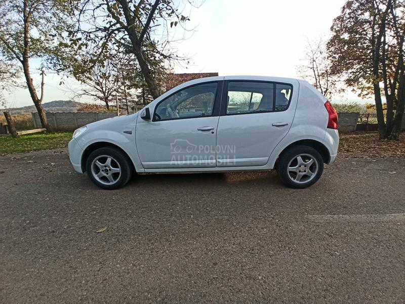 Dacia Sandero 1.6 MPI