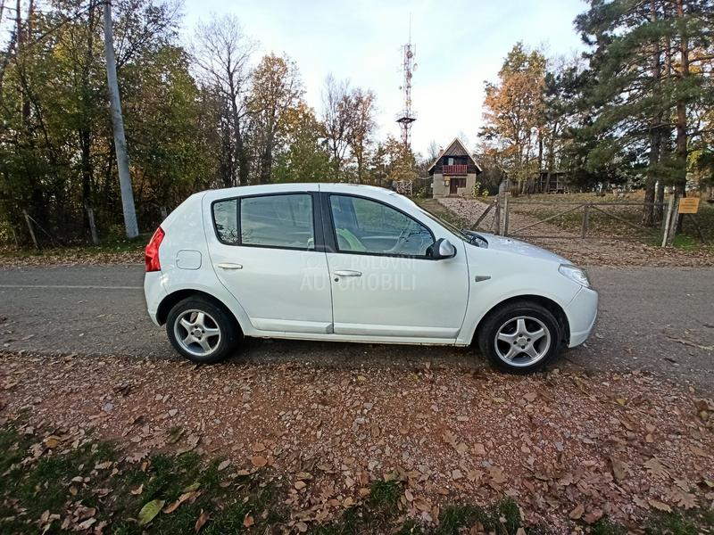 Dacia Sandero 1.6 MPI