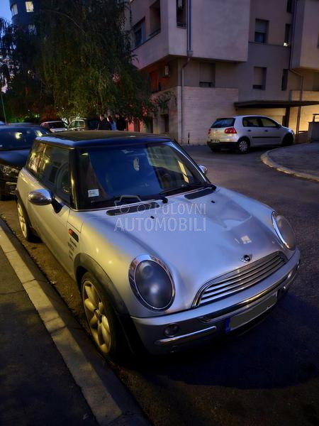 MINI Cooper 