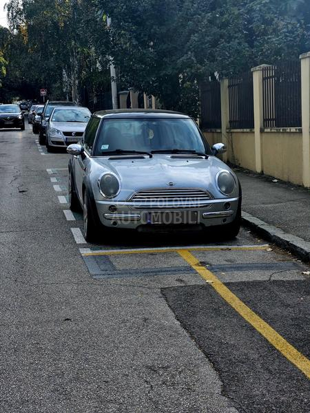 MINI Cooper 