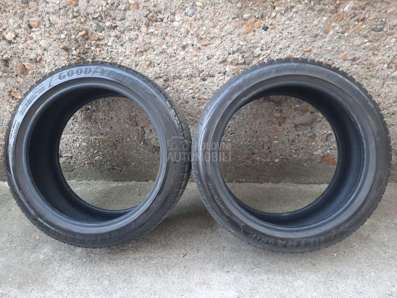 Goodyear 225/45 R18 Zimska