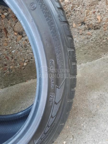 Goodyear 225/45 R18 Zimska